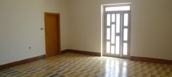 Casa de 18 habitaciónes en Lanciano, Italy No. 131980 16