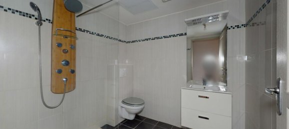 Dúplex de 1 dormitorio en Croix, France No. 99479 7