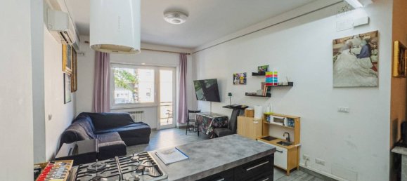 Apartamento de 2 dormitorios en Rome, Italy No. 323606 3