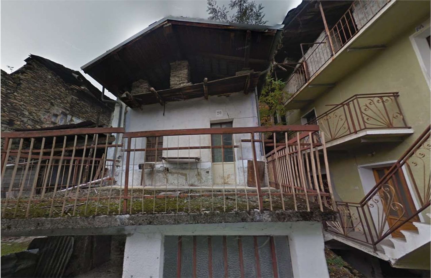5 rooms House in Venaus, Italy No. 207222