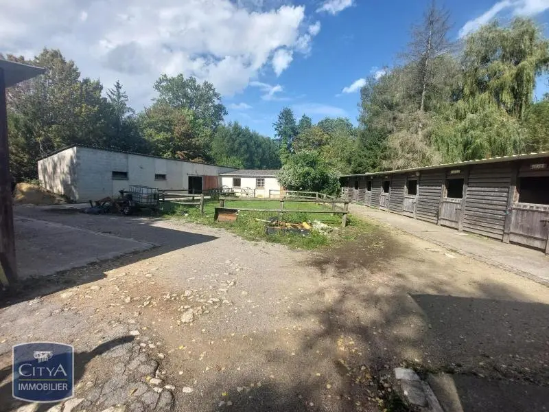 Grundstück in Saint-Gobain, France 3680m², Nr. 89926