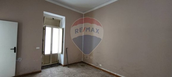 3 bedrooms House in Ragusa, Italy No. 22547 4