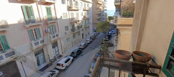 Квартира с 3 спальнями в Мессина, Италия № 21950 27