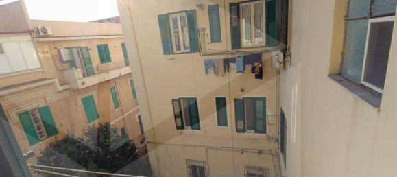 Квартира с 3 спальнями в Мессина, Италия № 21950 21