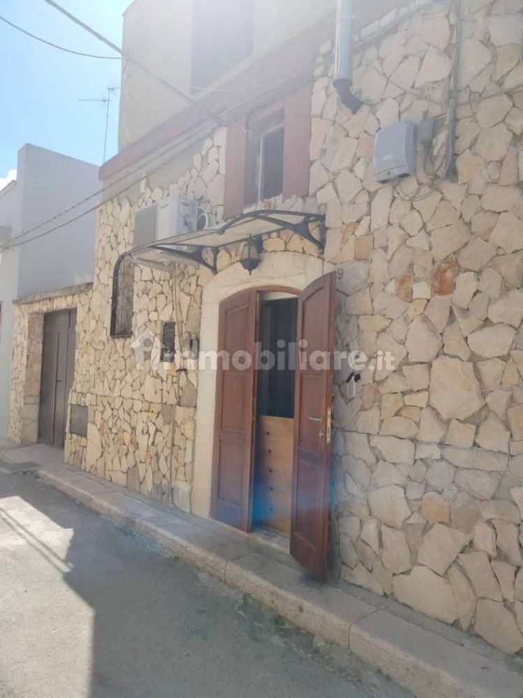 2 bedrooms Apartment in Bitonto, Italy No. 353210