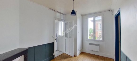 Apartamento T2 em Saint-Ouen-l'Aumone, France N.º 185365 5