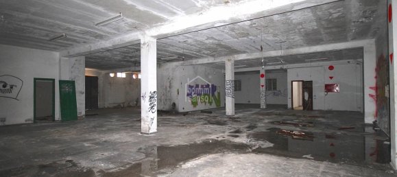 582m² Commercial property in Mahon, Spain No. 2071 3