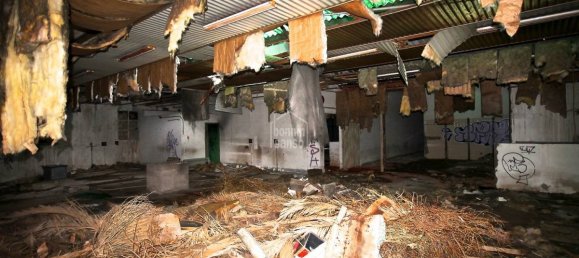 582m² Commercial property in Mahon, Spain No. 2071 9