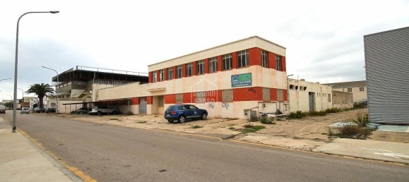 582m² Commercial property in Mahon, Spain No. 2071 17
