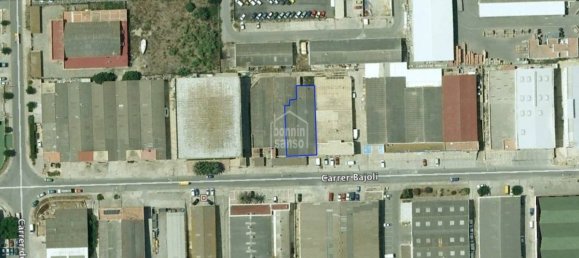 582m² Commercial property in Mahon, Spain No. 2071 18