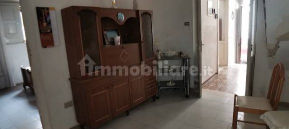 Edificio de 4 habitaciónes en Vittoria, Italy No. 267429 10