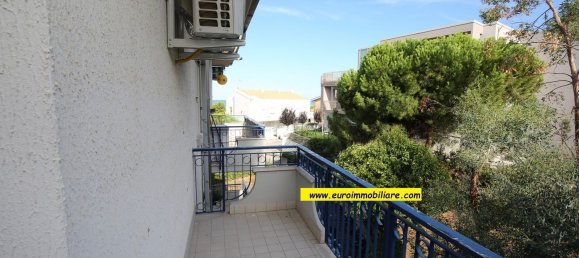 3-salle Appartement à Pineto, Italy No. 295989 16