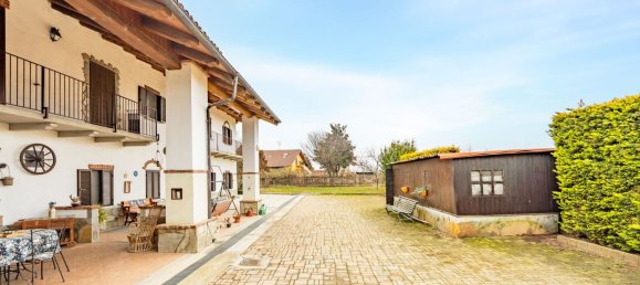 Casa de 9 divisões em Centallo, Italy N.º 72747 47