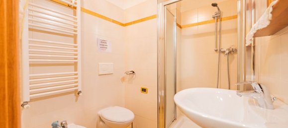 Casa de 9 divisões em Centallo, Italy N.º 72747 44