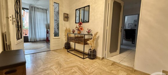 6 bedrooms Villa in Foix, France No. 342712 10