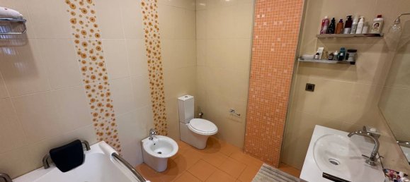 3 bedrooms Apartment in Nasimi, Azerbaijan No. 1380 7