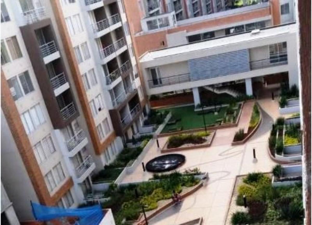 3 bedrooms House in Bogota, Colombia No. 11122