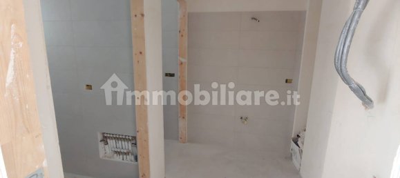100m² Commercial property in Martina Franca, Italy No. 232588 3