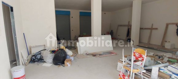 100m² Commercial property in Martina Franca, Italy No. 232588 10