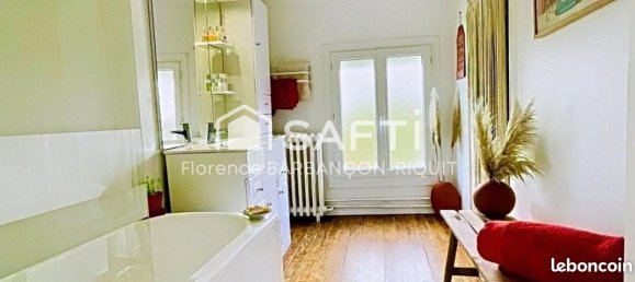 4 bedrooms Castles in Charnizay, France No. 39938 10