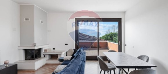 3 غرف نوم بانتهاوس في Merate, Italy رقم 52592 4