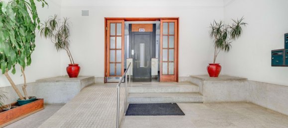 3 bedrooms Apartment in Lisbon, Portugal No. 272739 21