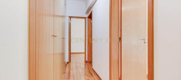 3 bedrooms Apartment in Lisbon, Portugal No. 272739 15