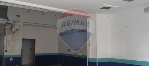 2-Zimmer Gewerbliche Immobilie in Caltanissetta, Italy, Nr. 84376 3