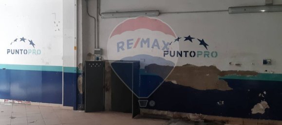 2-Zimmer Gewerbliche Immobilie in Caltanissetta, Italy, Nr. 84376 11