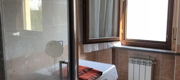 4 rooms Apartment in Gragnano Trebbiense, Italy No. 131493 12