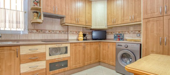 Apartamento de 3 dormitorios en Torrevieja, Spain No. 183321 8