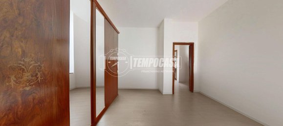 3 rooms Apartment in Lecce, Italy No. 279536 9