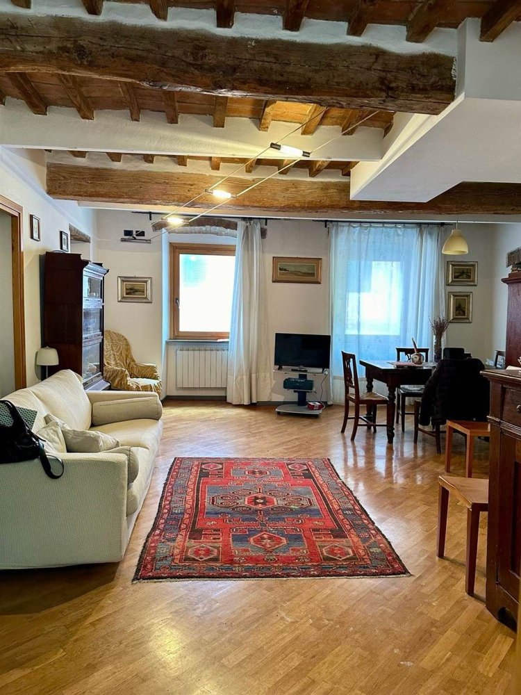 Apartamento de 4 divisões em Piombino, Italy N.º 70389