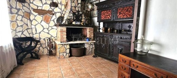 Квартира с 5 комнатами в Ардеа, Италия № 46846 7