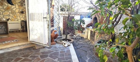 Квартира с 5 комнатами в Ардеа, Италия № 46846 4