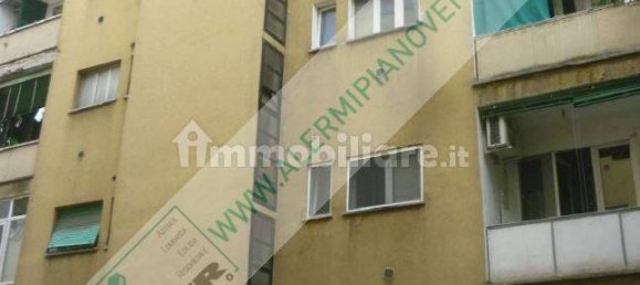 Apartamento T1 em Milan, Italy N.º 361561 3