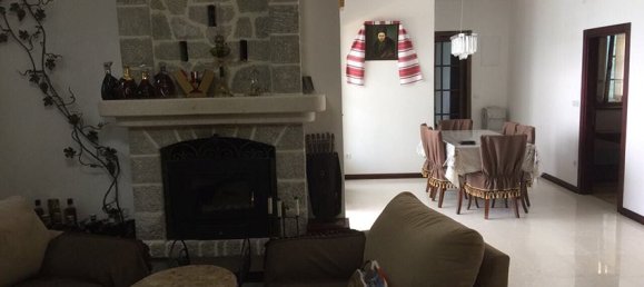 4 bedrooms Commercial property in Kotor, Montenegro No. 34 21