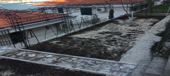 4 bedrooms Commercial property in Kotor, Montenegro No. 34 3