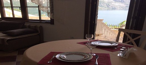 4 bedrooms Commercial property in Kotor, Montenegro No. 34 12