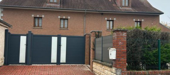 3 bedrooms House in Maubeuge, France No. 316307 3