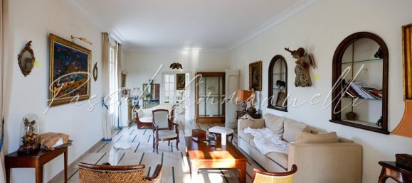 4 bedrooms House in Cannes, France No. 342622 8