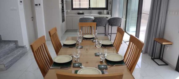 3 bedrooms Villa in Geroskípou, Cyprus No. 18364 3