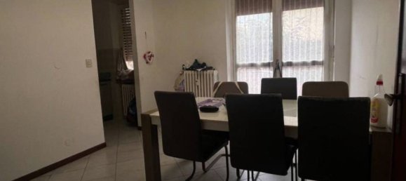 4 rooms Apartment in Asti, Italy No. 130389 4