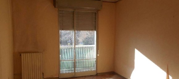 3 rooms Apartment in Milan, Italy No. 245946 20