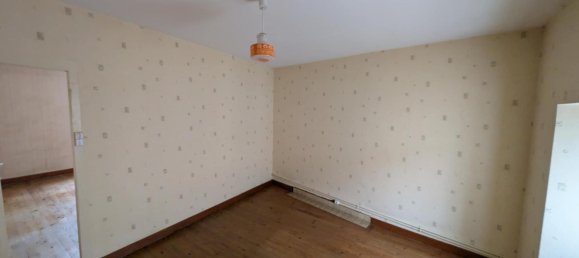 2 bedrooms House in Avoise, France No. 109811 7