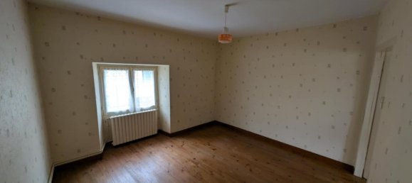 2 bedrooms House in Avoise, France No. 109811 6