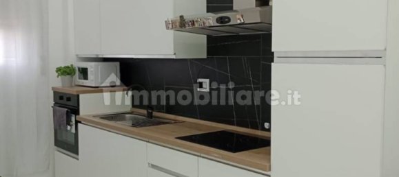 2 bedrooms Apartment in Turin, Italy No. 57944 3