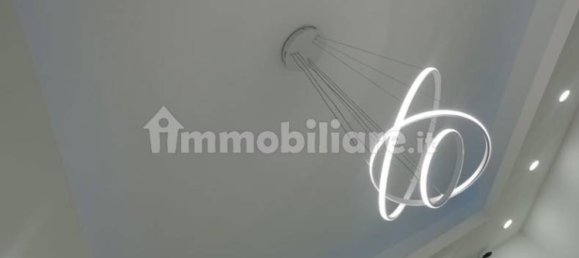 2 bedrooms Apartment in Turin, Italy No. 57944 7