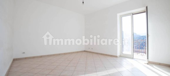 Casa T5 em San Marco d'Alunzio, Italy N.º 261964 6