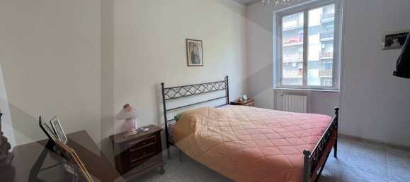 Квартира с 4 комнатами в Бари, Италия № 20013 22